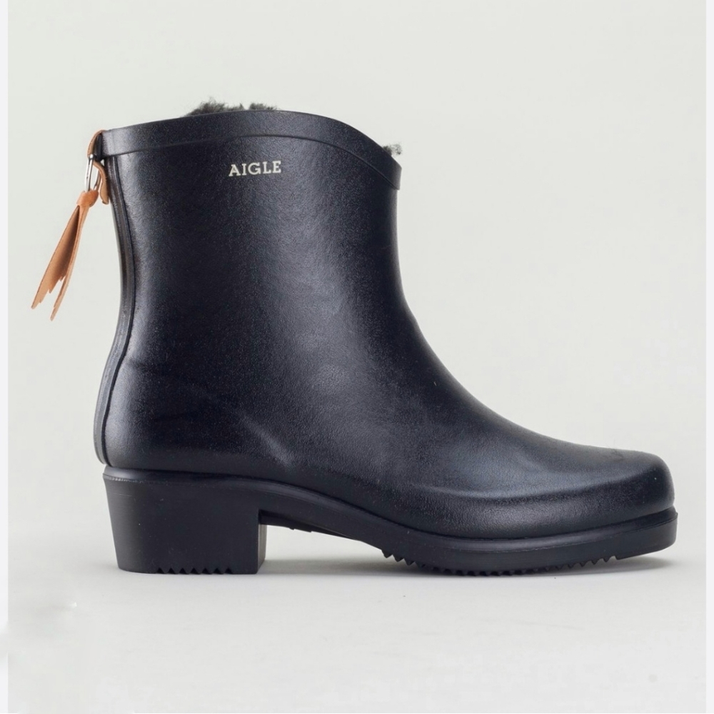 Aigle Ms. Juliette Botillon, fur lined